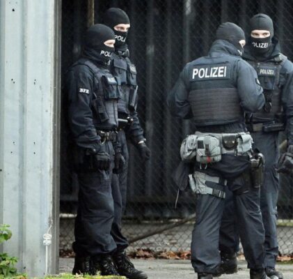 340. Razzien in Deutschland