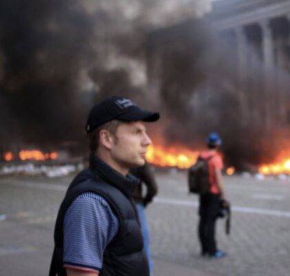 406. Masowy morderca na światowych salonach