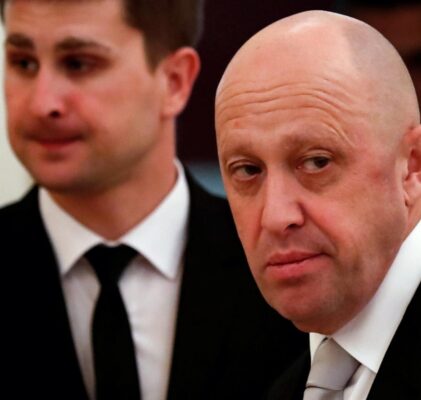 484. Ein seltsamer Putsch in einem seltsamen Krieg