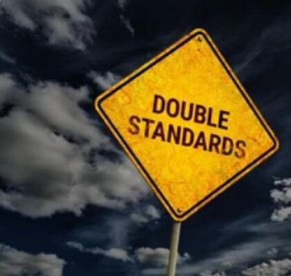 593. Podwójna moralność