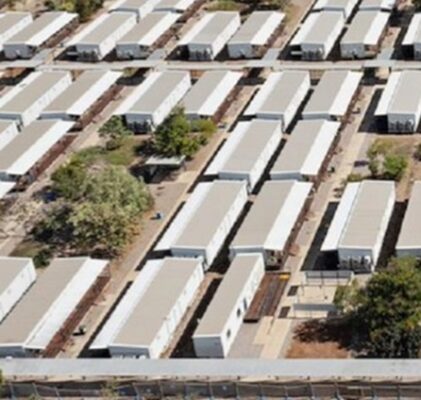 745. Obozy dla bezobjawowych