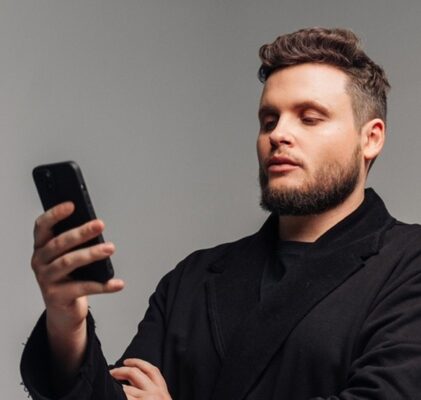 751. Polnischer Minister gibt zu …