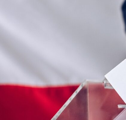 934. Battle for power