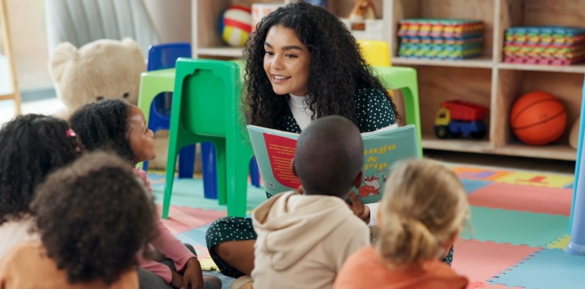 1073. Children’s cartoon