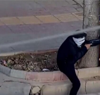 1143. Gefärbte Revolution