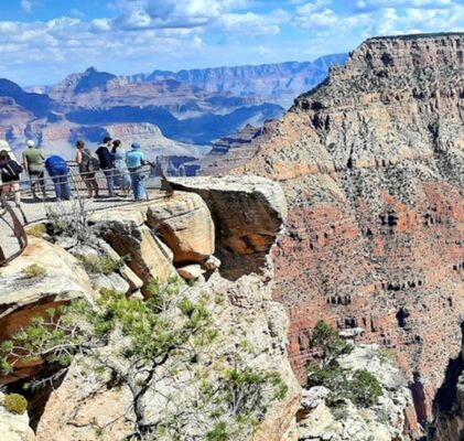 1176. Der 2001 Canyon in den Epstein Akten