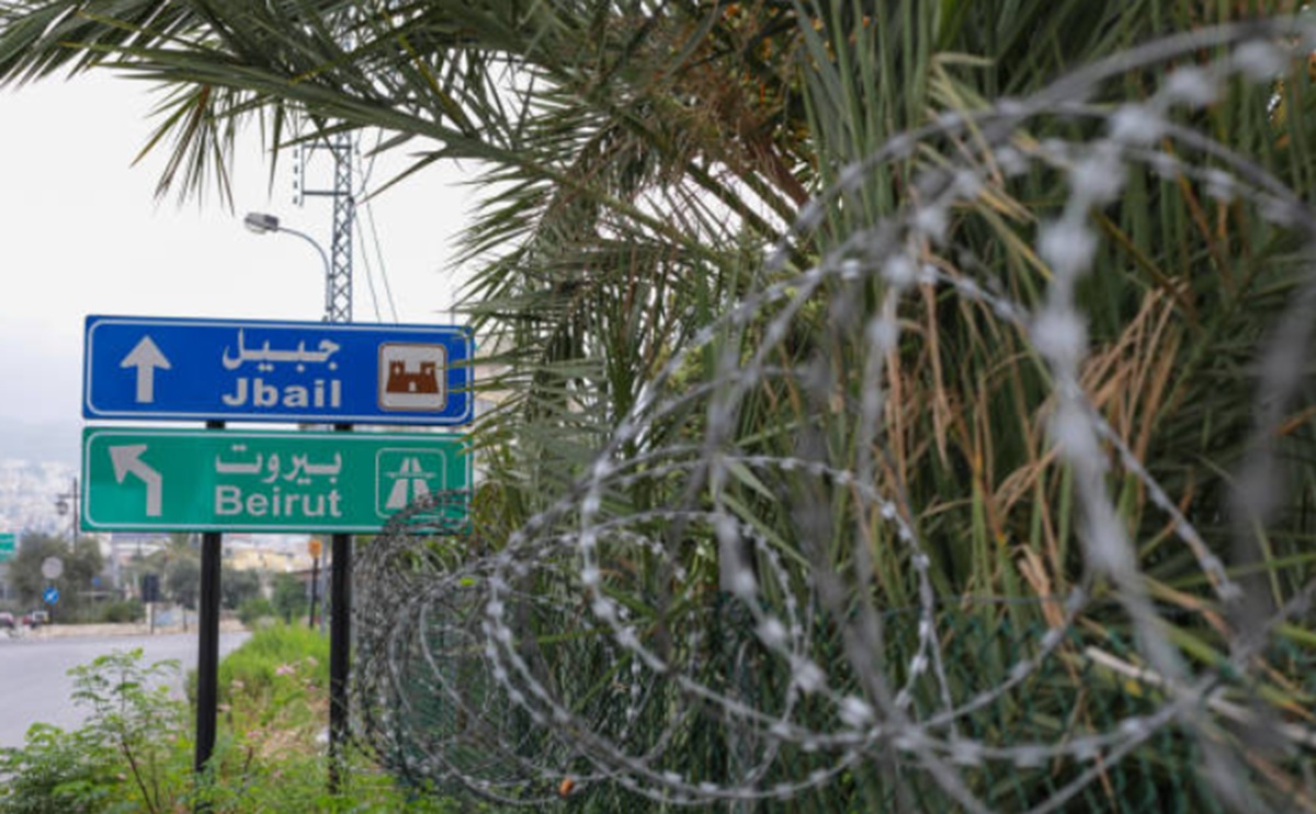 1255. Wycofanie baz USA z Bliskiego Wschodu